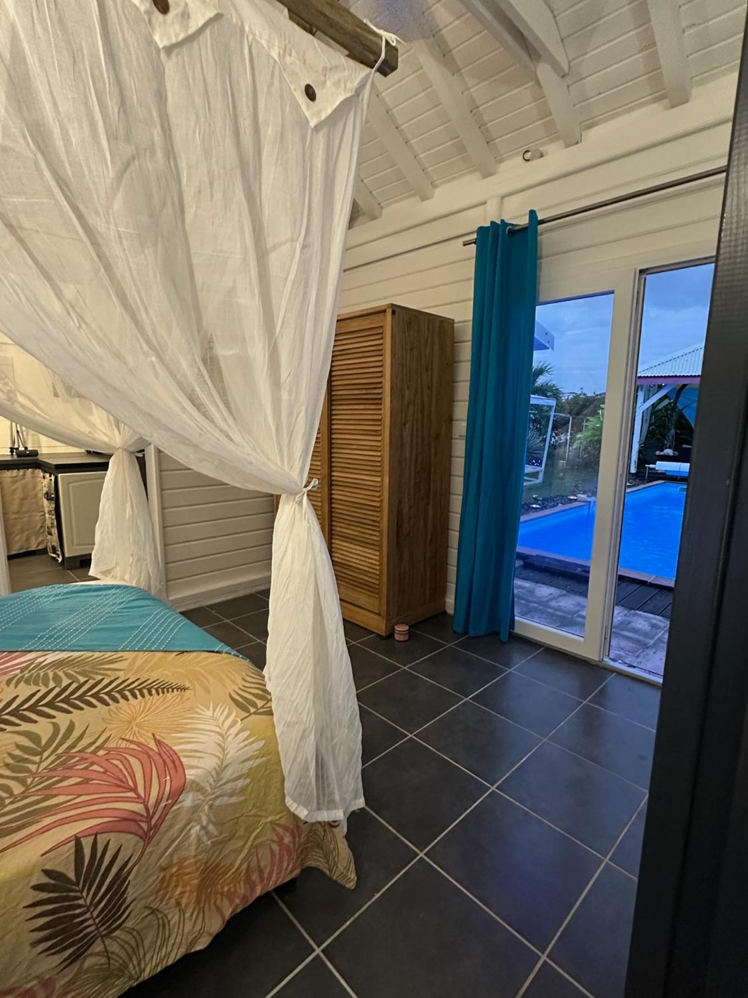 Au Bel'Vue Chez Sandrine "Gite & Chambre D'Hotes" Ле-Муль Екстер'єр фото